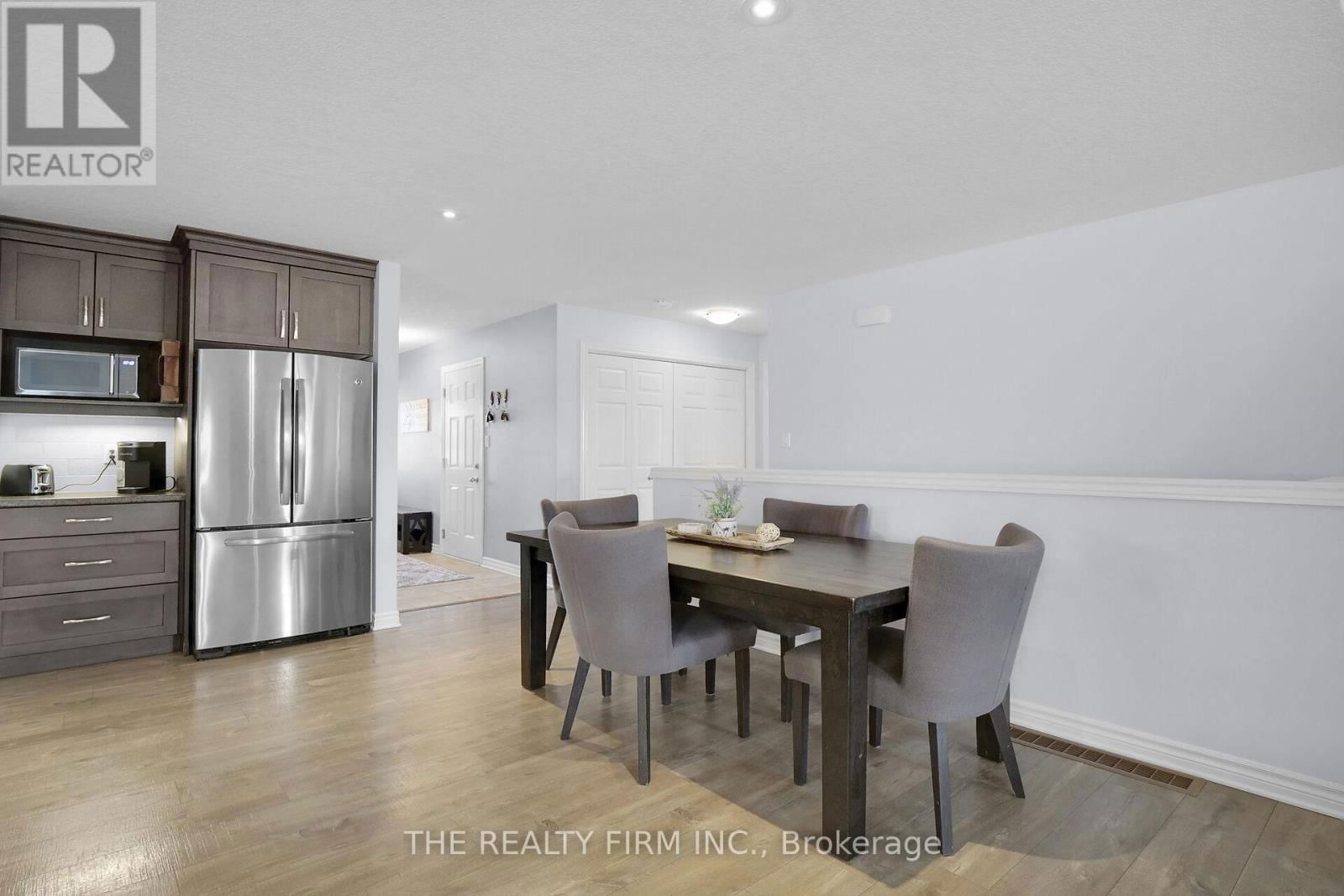 120 PEACH TREE BOULEVARD Image 12
