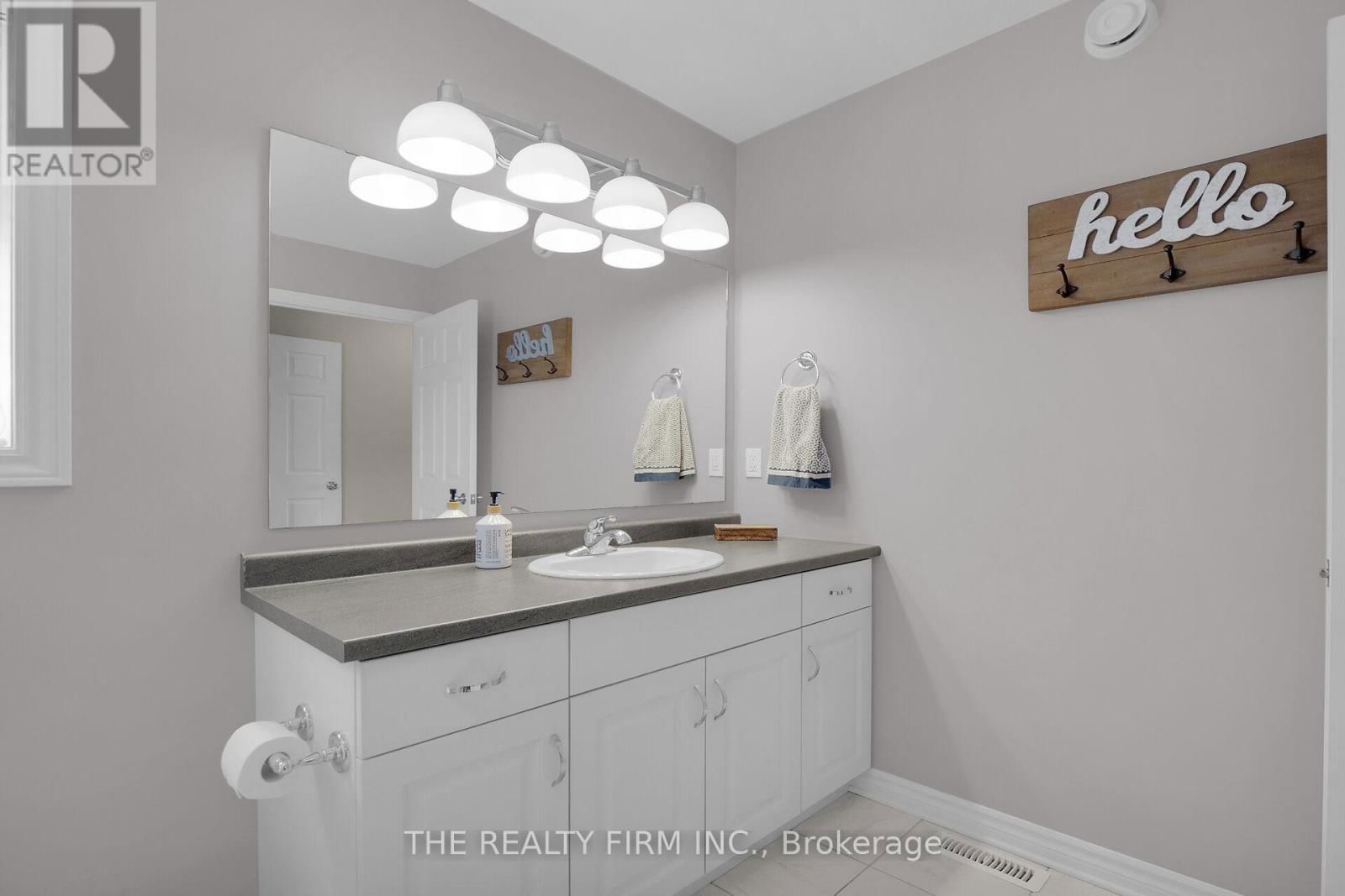 120 PEACH TREE BOULEVARD Image 18