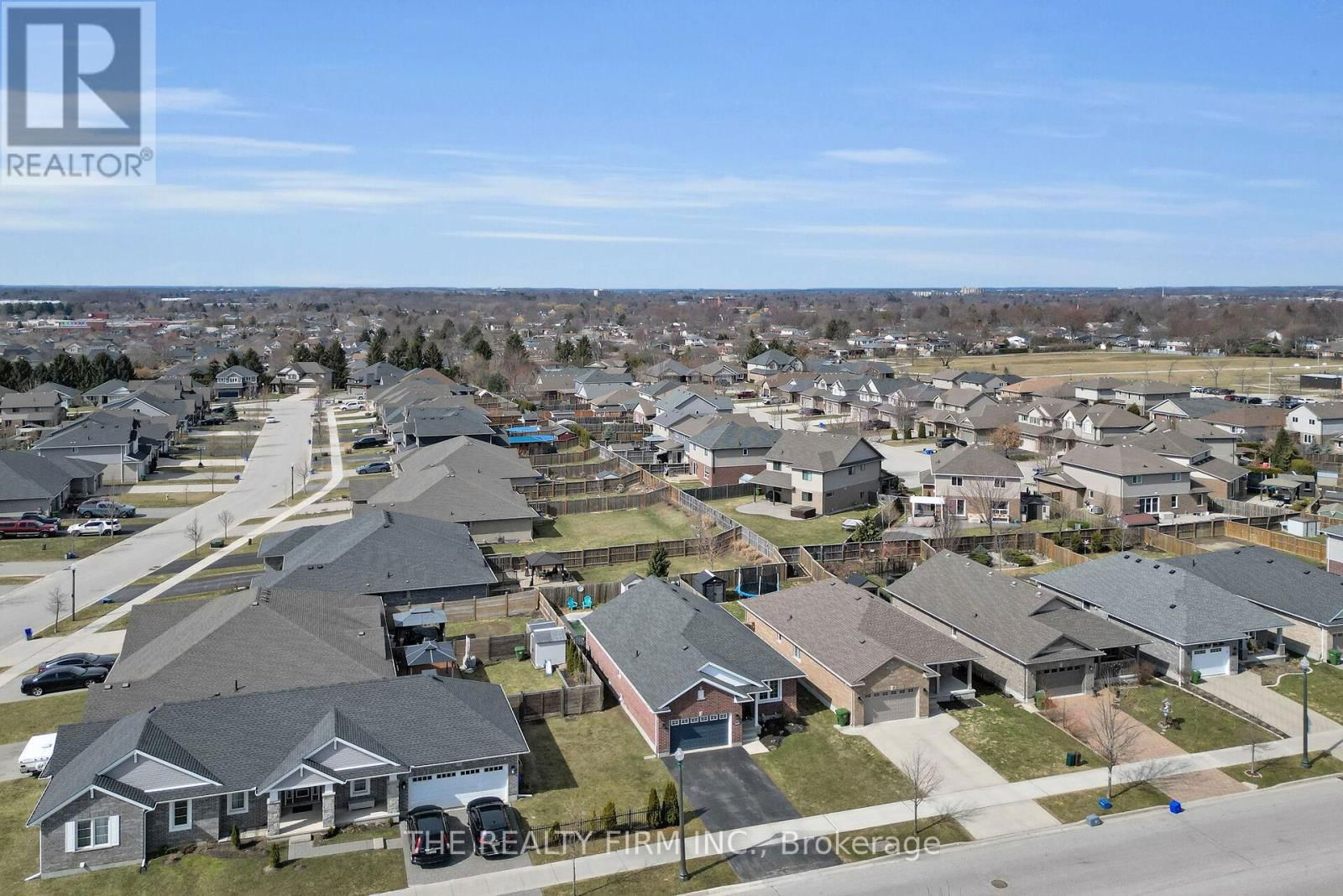 120 PEACH TREE BOULEVARD Image 35