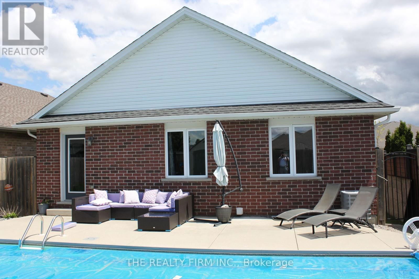 120 PEACH TREE BOULEVARD Image 41