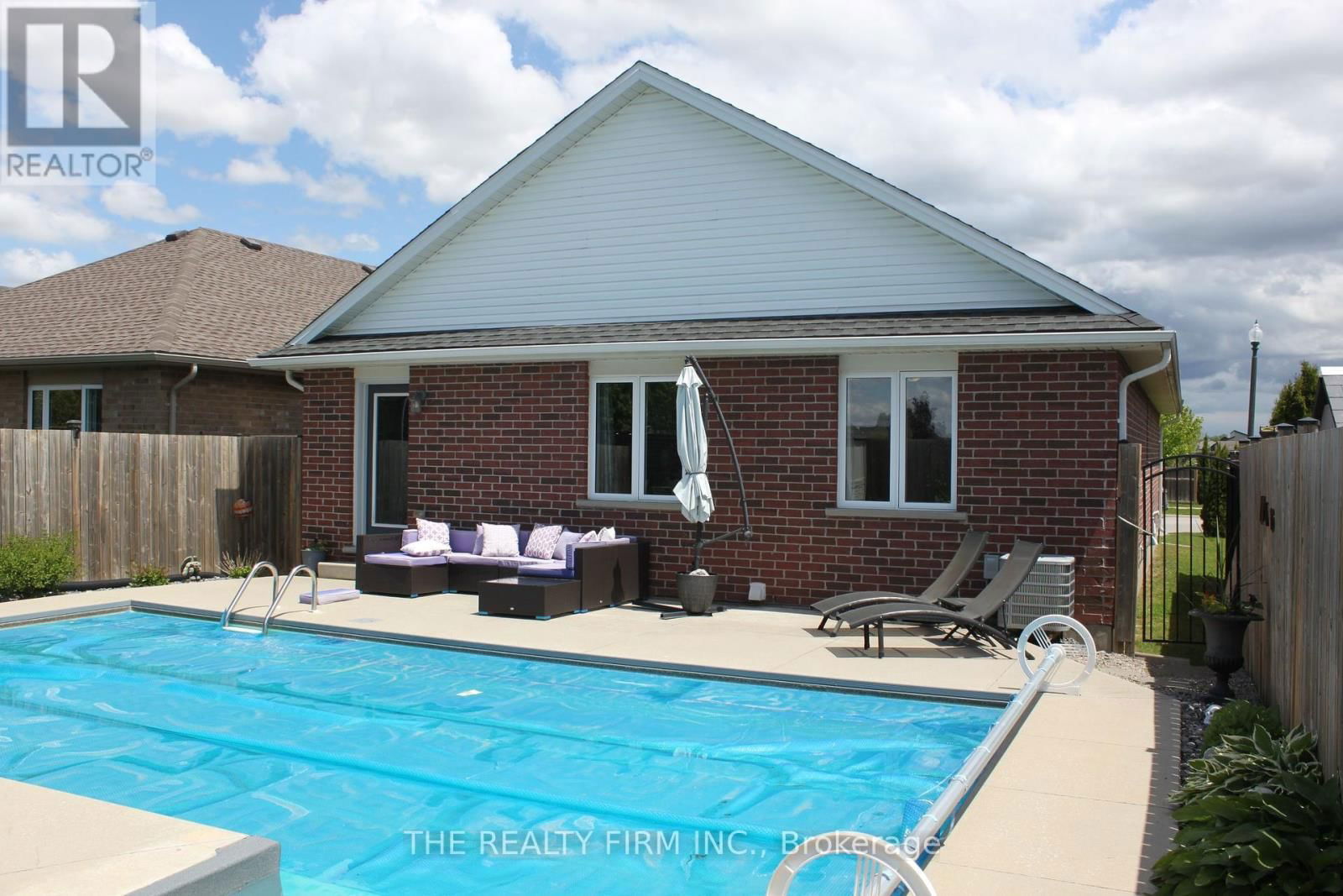 120 PEACH TREE BOULEVARD Image 42