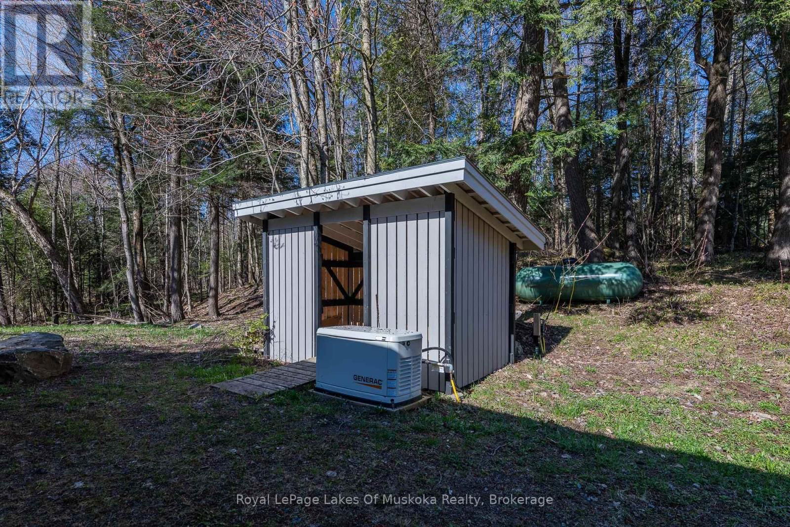 1420 LIMBERLOST ROAD Image 42