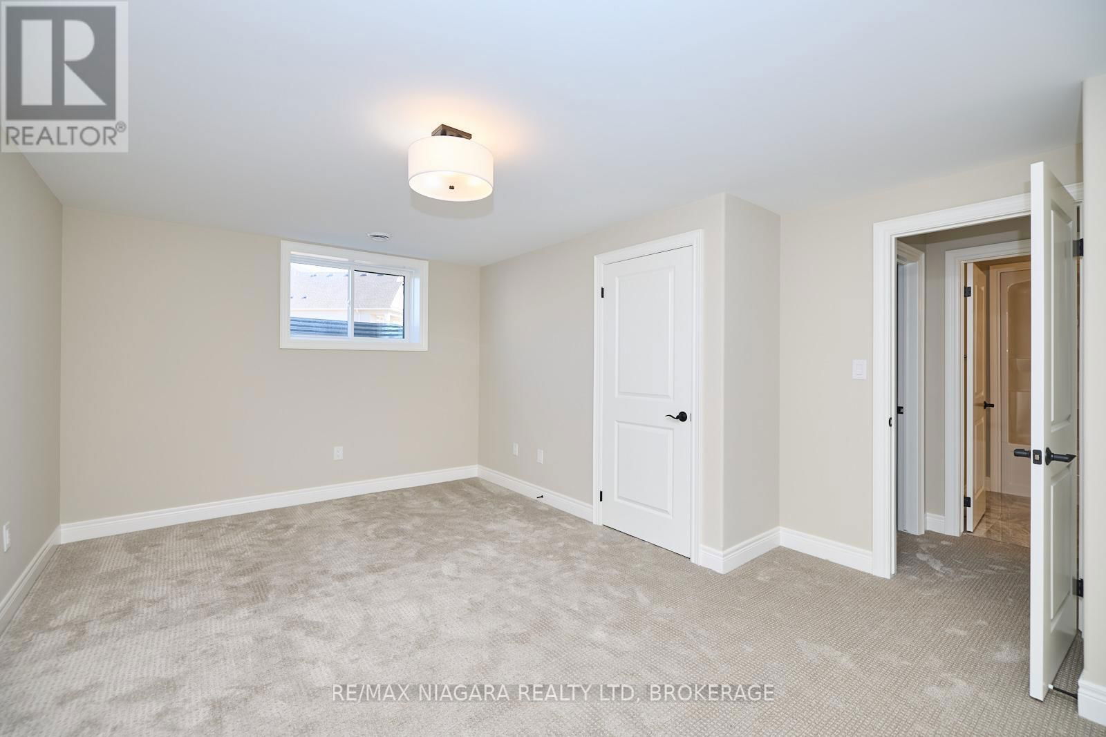 28 HARVEST DRIVE Image 39
