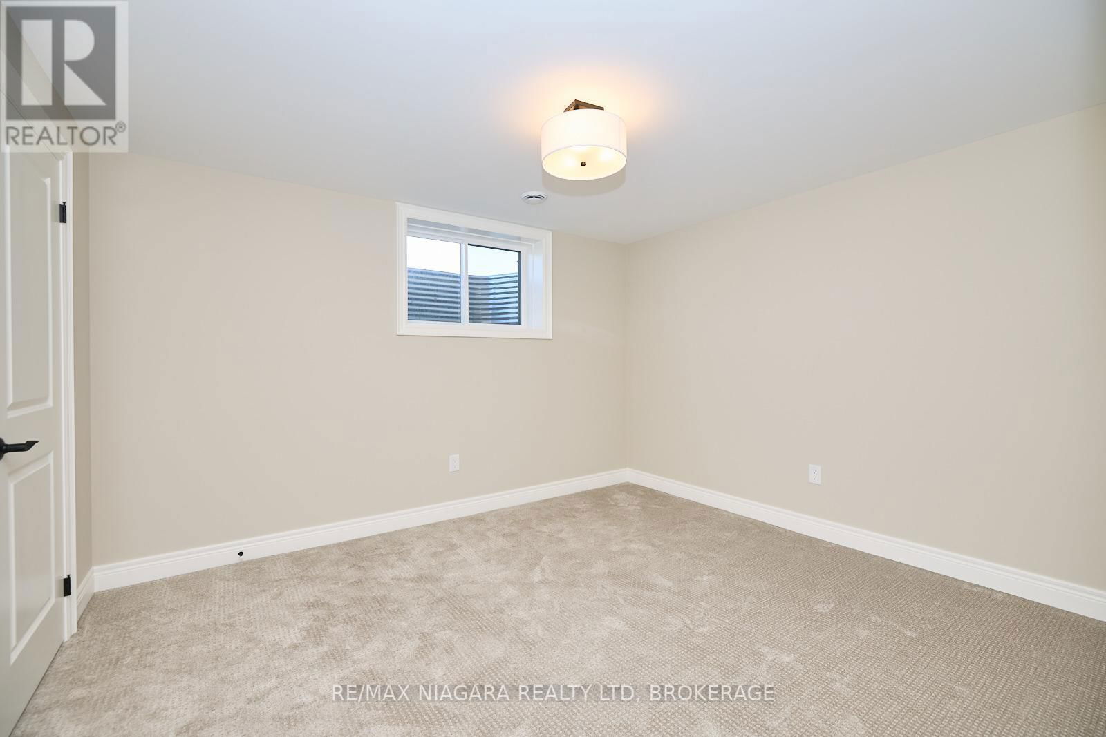 28 HARVEST DRIVE Image 40