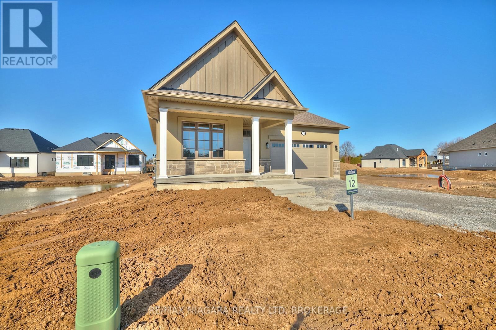 28 HARVEST DRIVE Image 46