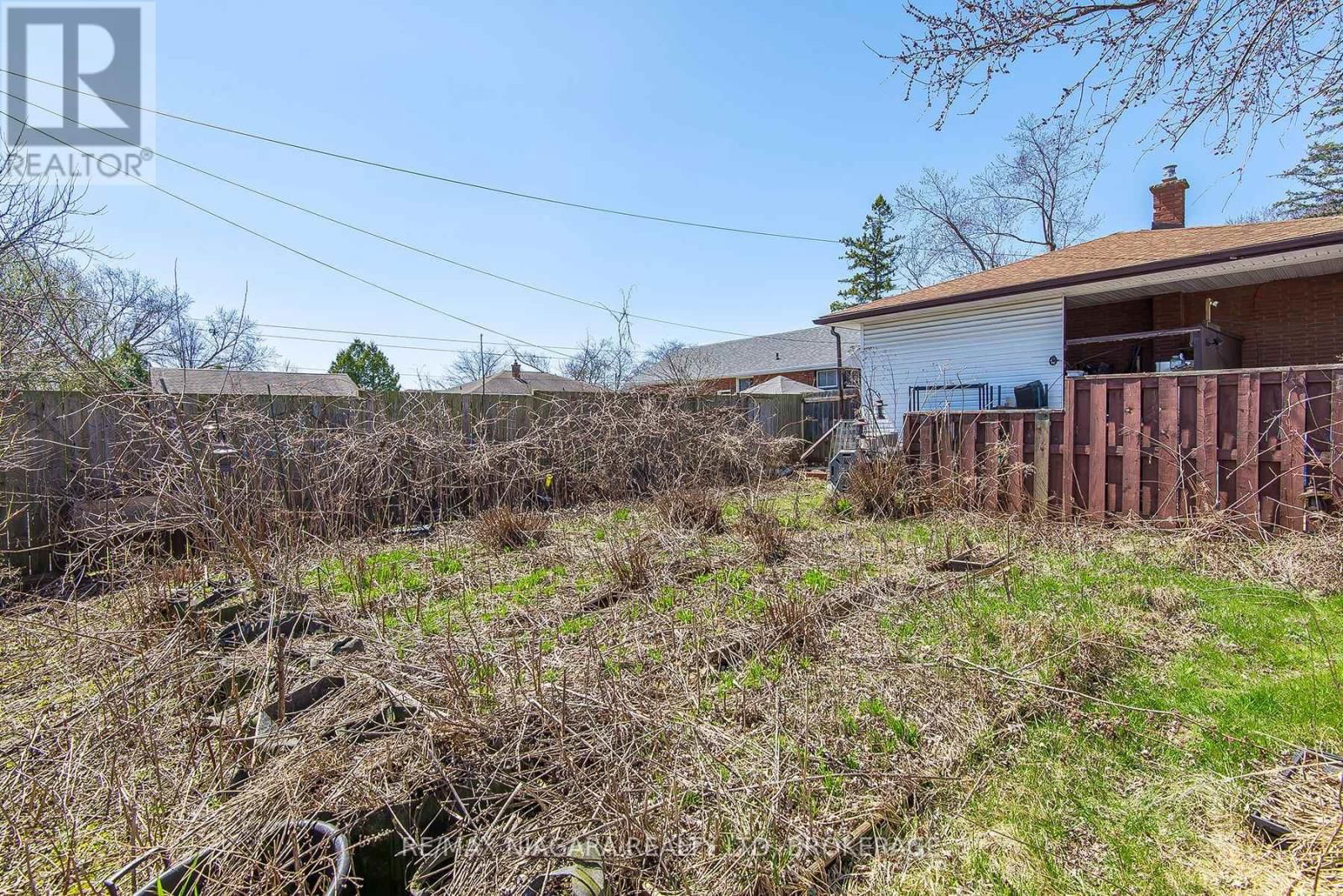 203 KILGOUR AVENUE Image 10