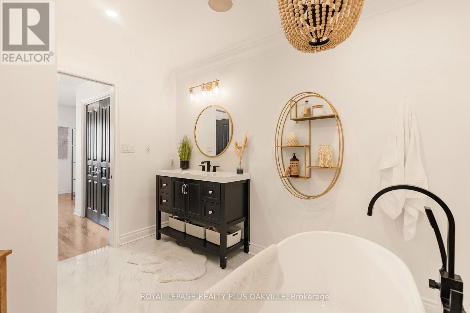 26 VINTNERS LANE Image 17