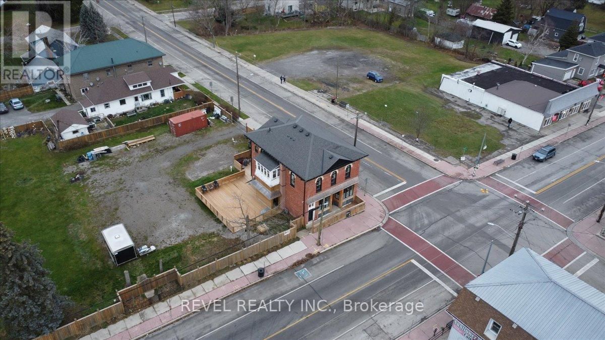 2 MAIN STREET WEST Image 41