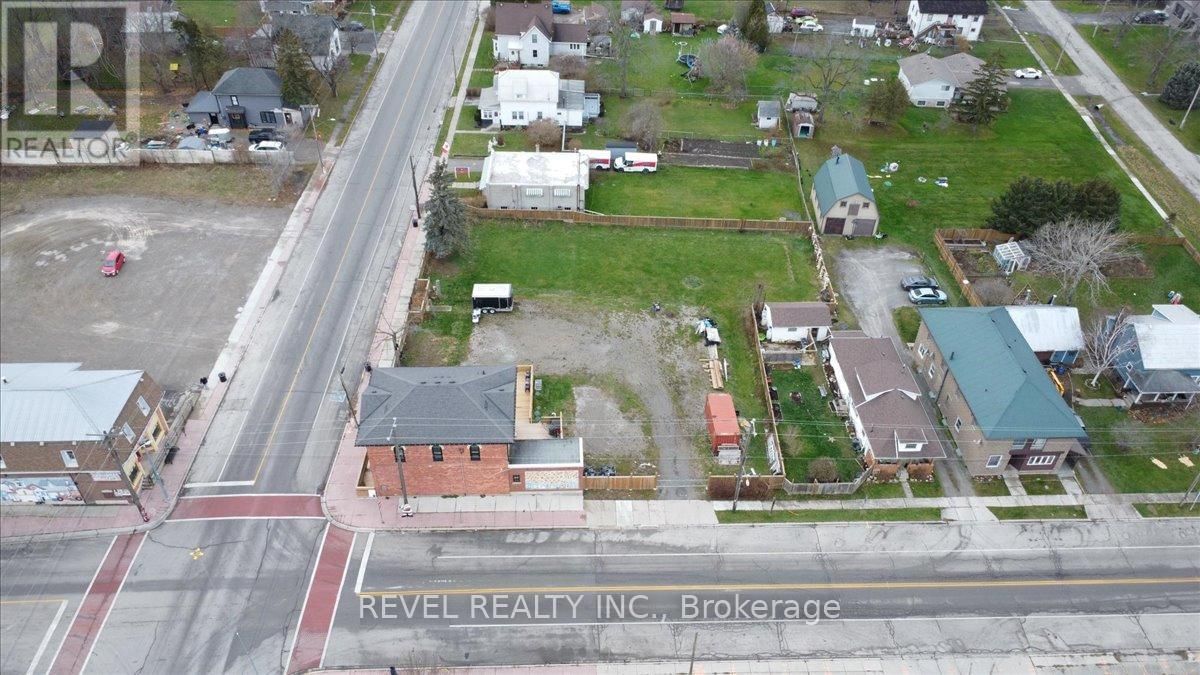 2 MAIN STREET WEST Image 43