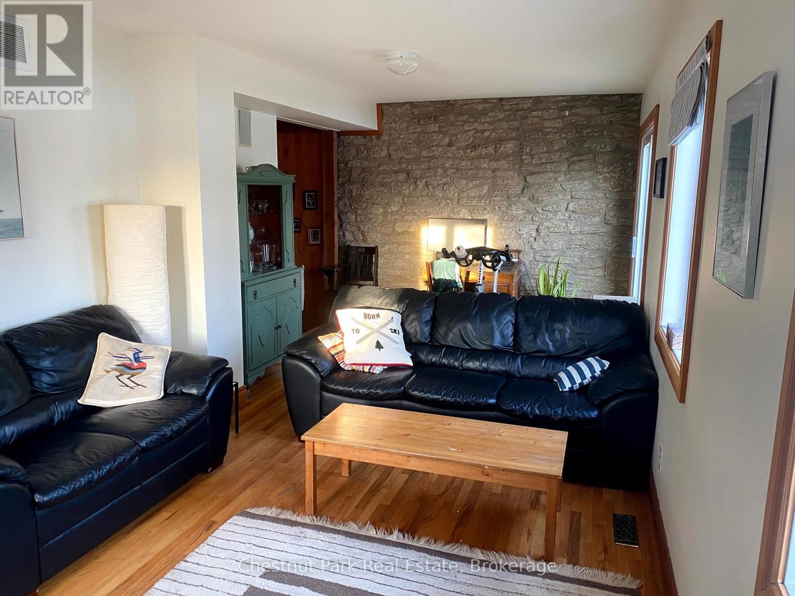 316648 3RD LINE D Image 16