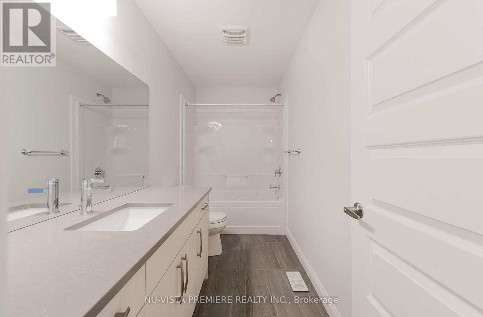 90 - 1820 CANVAS WAY Image 29