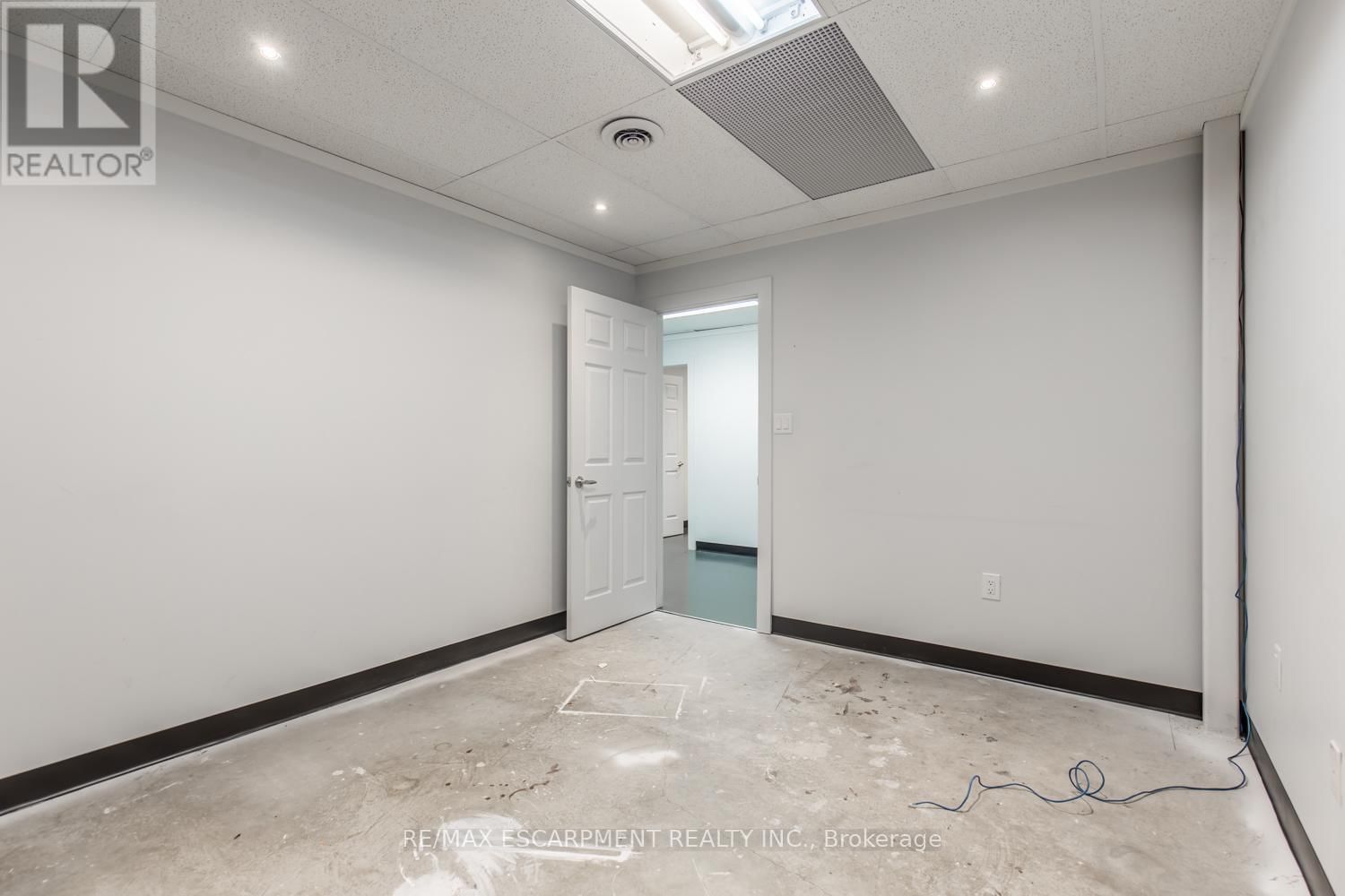 176 MARY STREET Image 17