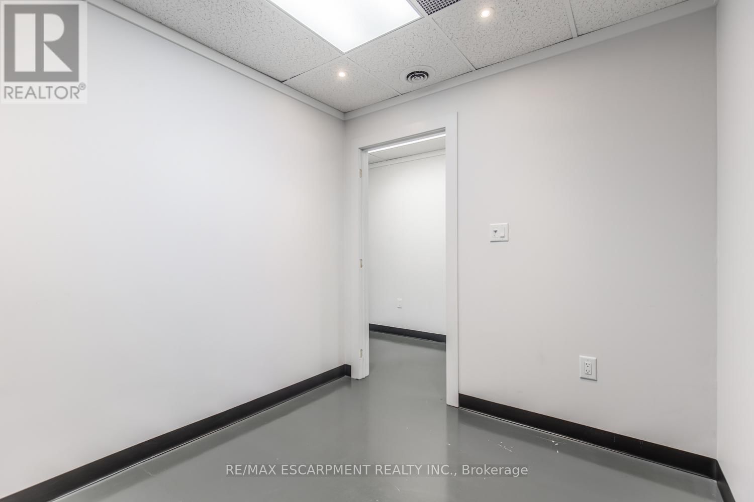 176 MARY STREET Image 22