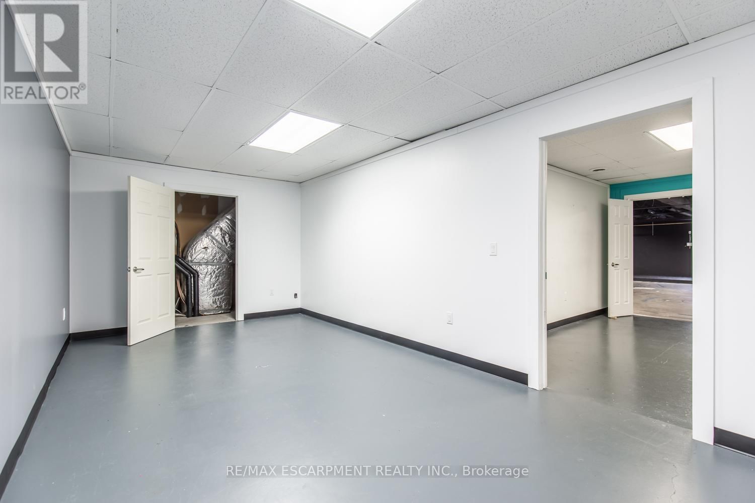 176 MARY STREET Image 32