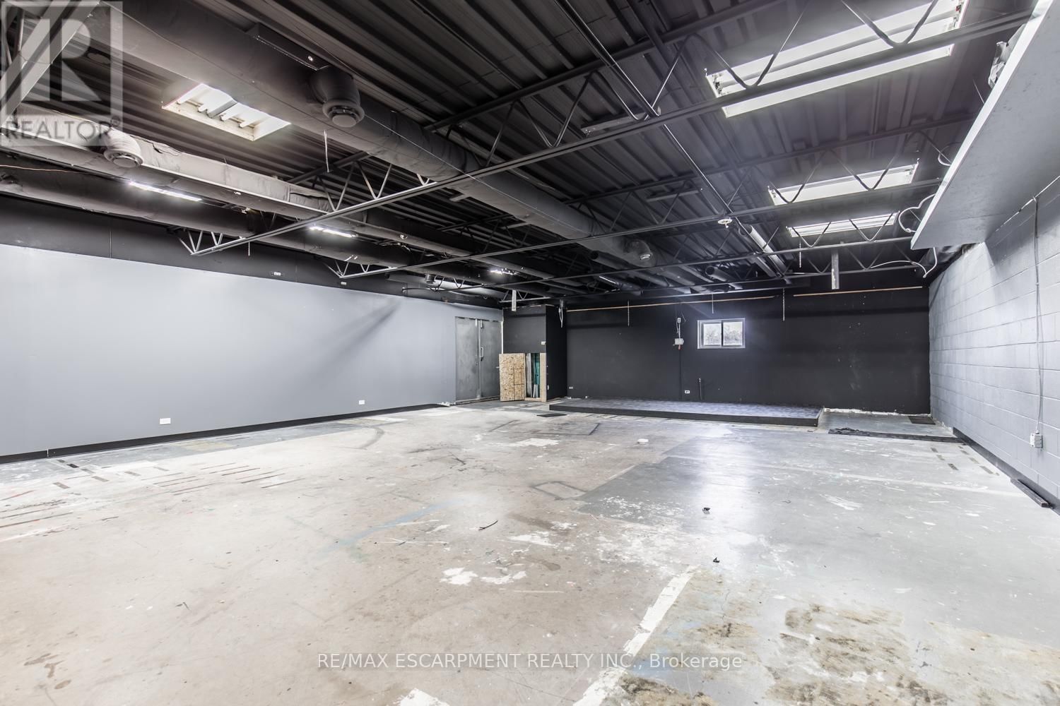 176 MARY STREET Image 39