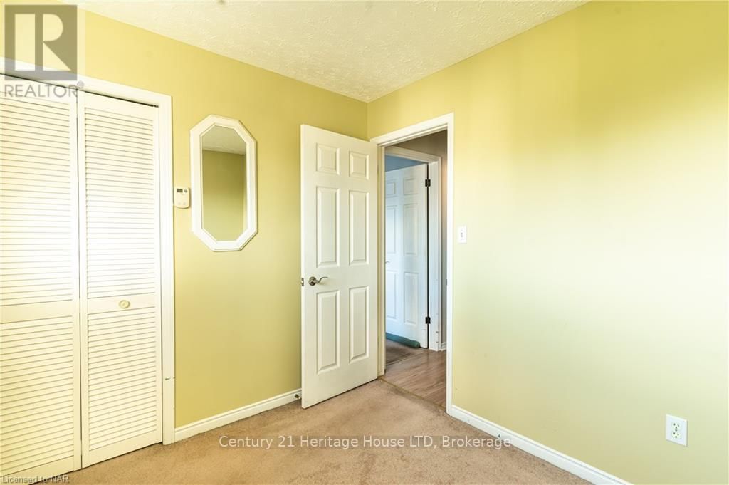 60 ROBERT STREET Image 17