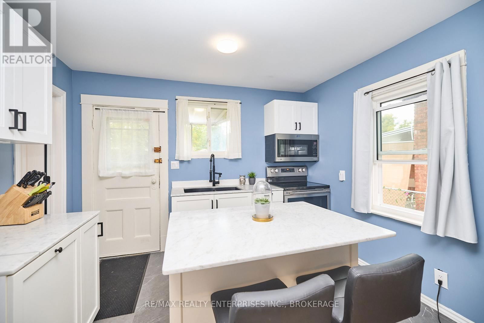 12 FAIRBURN AVENUE Image 8