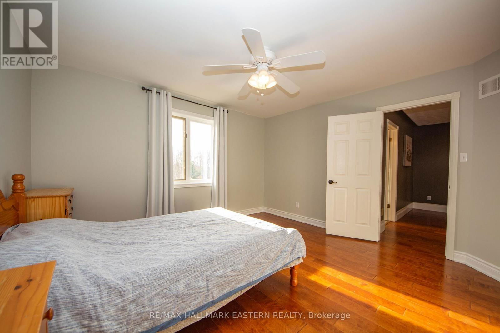 1740 WADDELL AVENUE Image 24