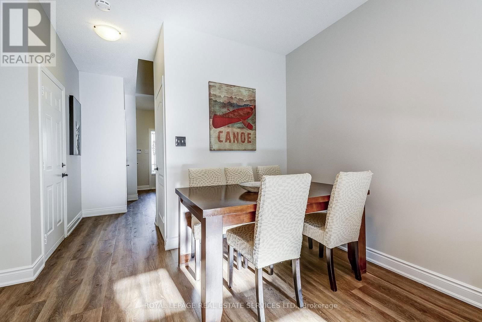 3 - 232 STONEHENGE DRIVE Image 17