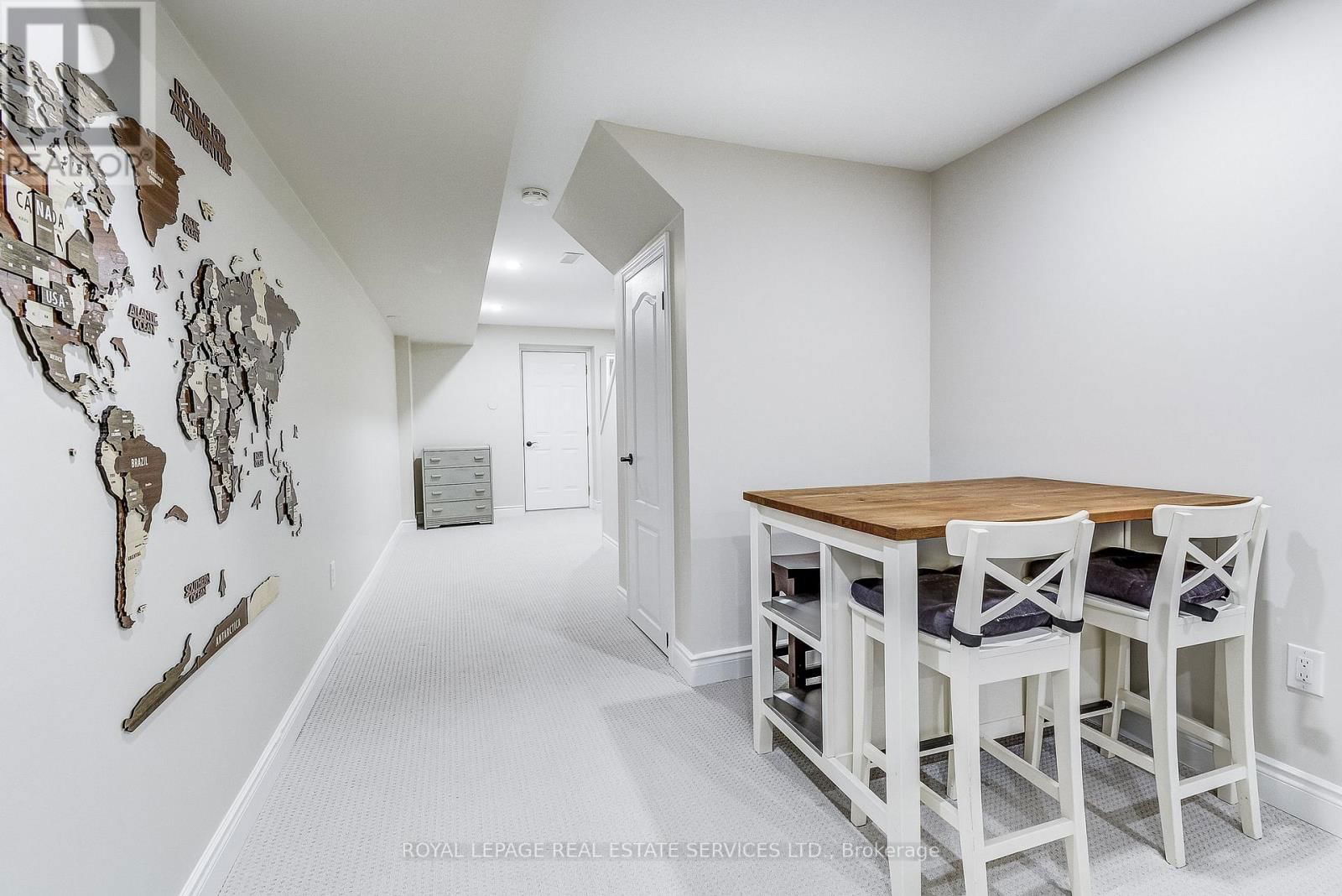 3 - 232 STONEHENGE DRIVE Image 31