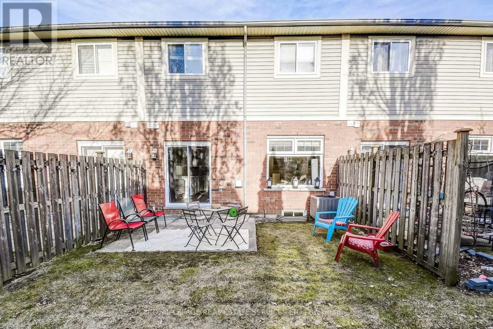 3 - 232 STONEHENGE DRIVE Image 36