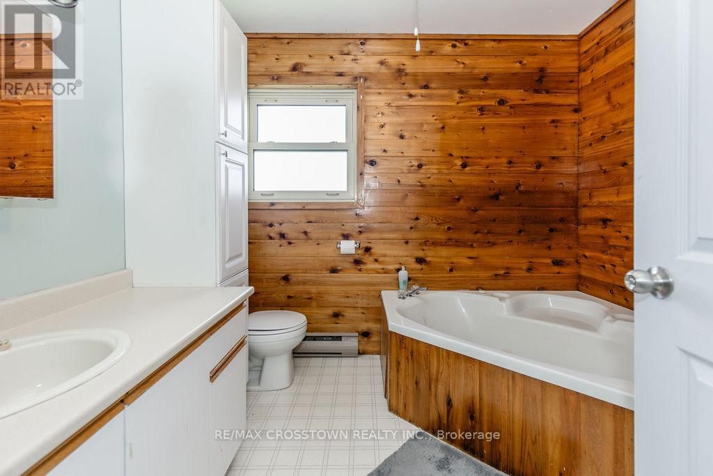 776 MONCK ROAD Image 18