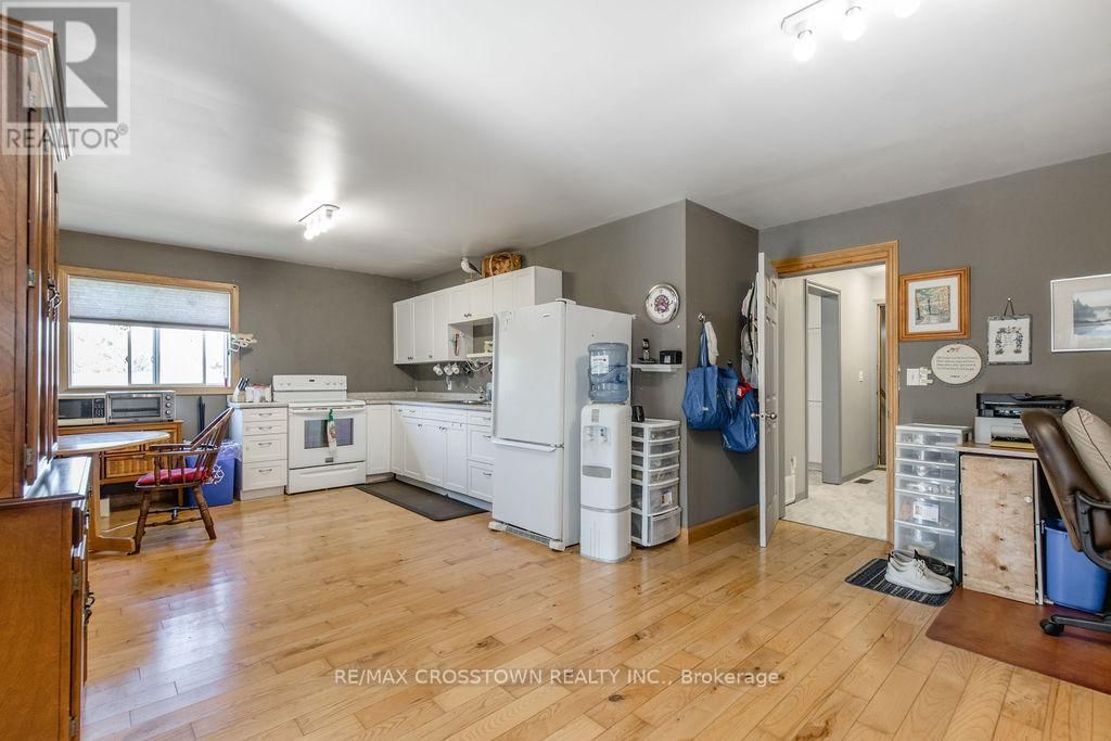 776 MONCK ROAD Image 27