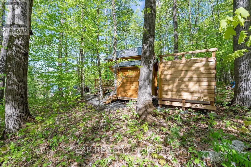 178 MAPLEGROVE LANE Image 13