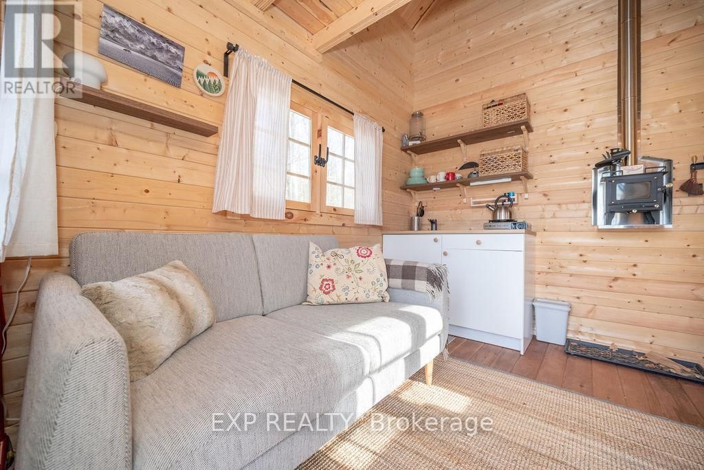 178 MAPLEGROVE LANE Image 19