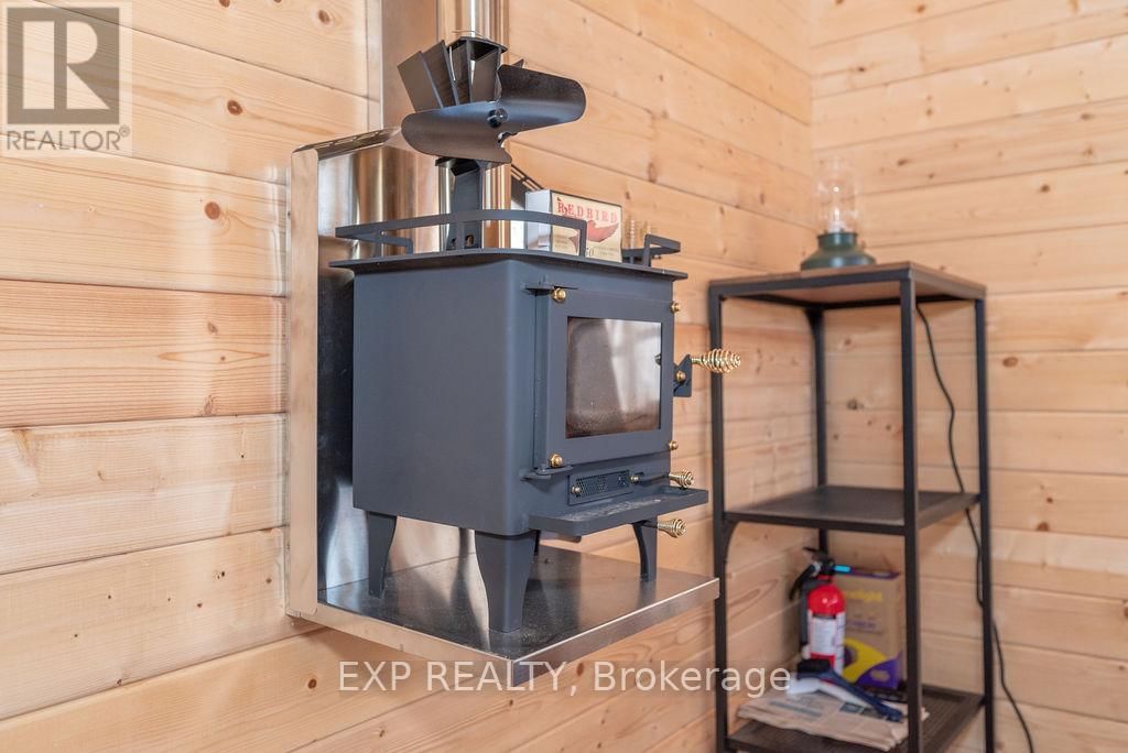 178 MAPLEGROVE LANE Image 32