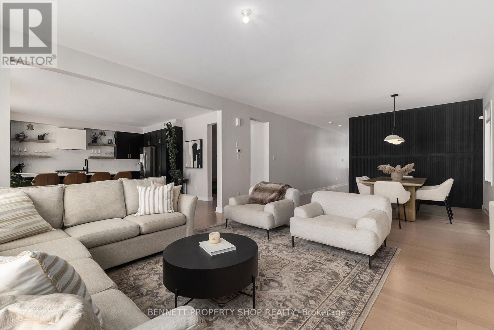639 TERRIER CIRCLE Image 7