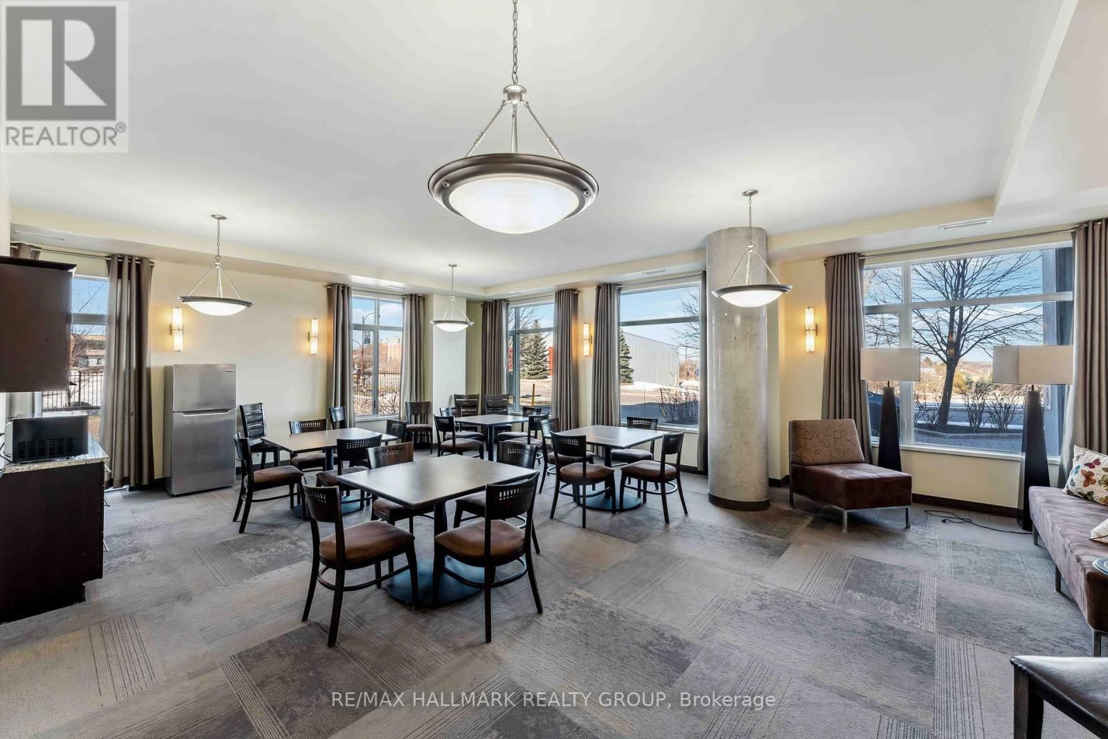 604 - 310 CENTRUM BOULEVARD Image 32