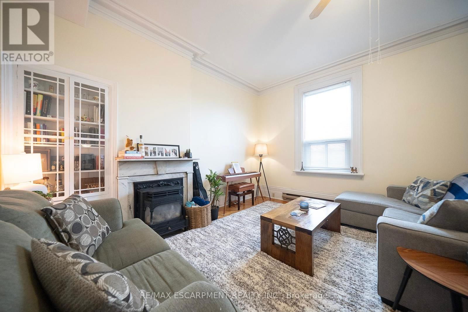 142 GRAND RIVER STREET NORTH Image 21