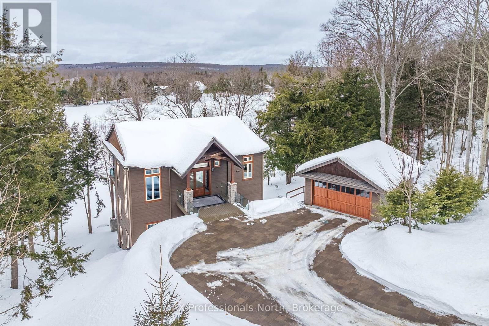 41 CLUBHOUSE DRIVE Image 3