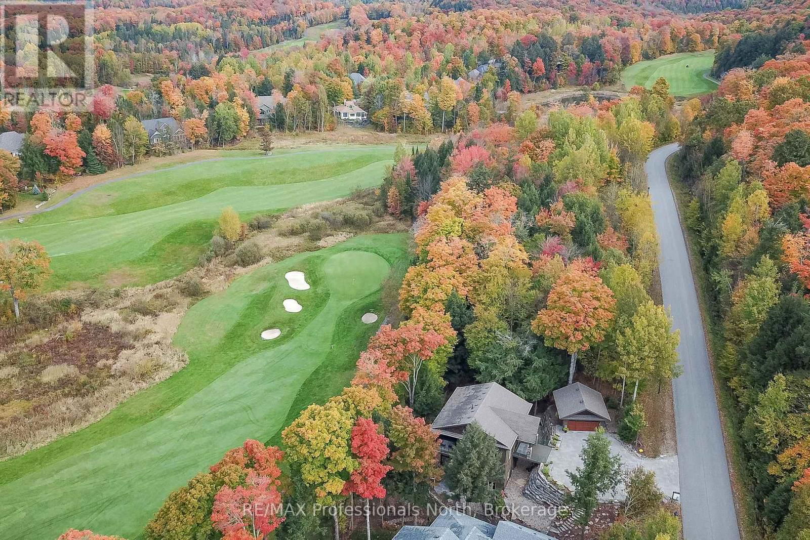 41 CLUBHOUSE DRIVE Image 36