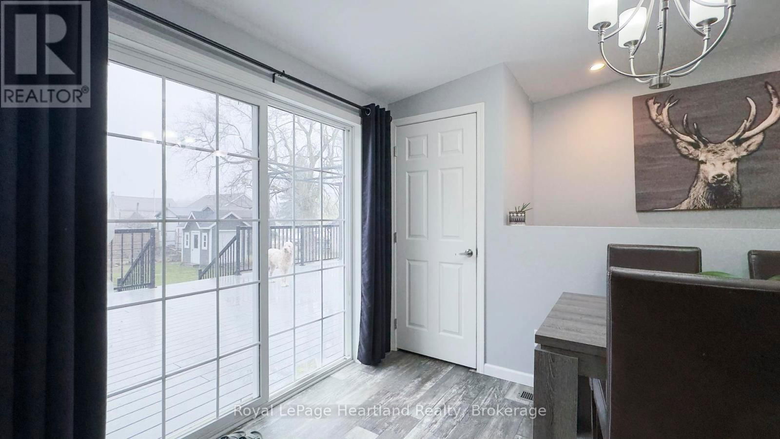 570 HAMILTON STREET Image 18