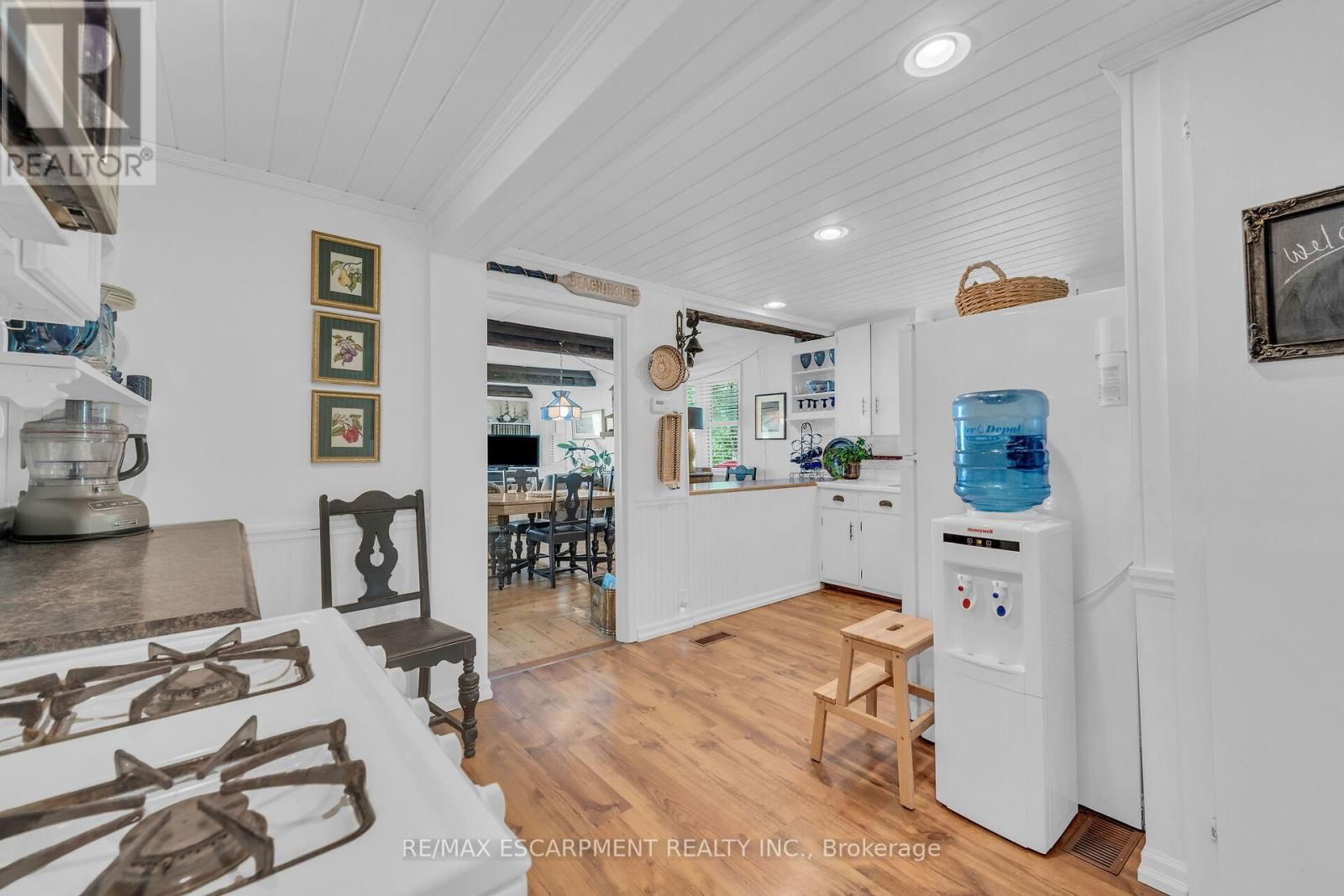 2593 NORTH SHORE DRIVE Image 23