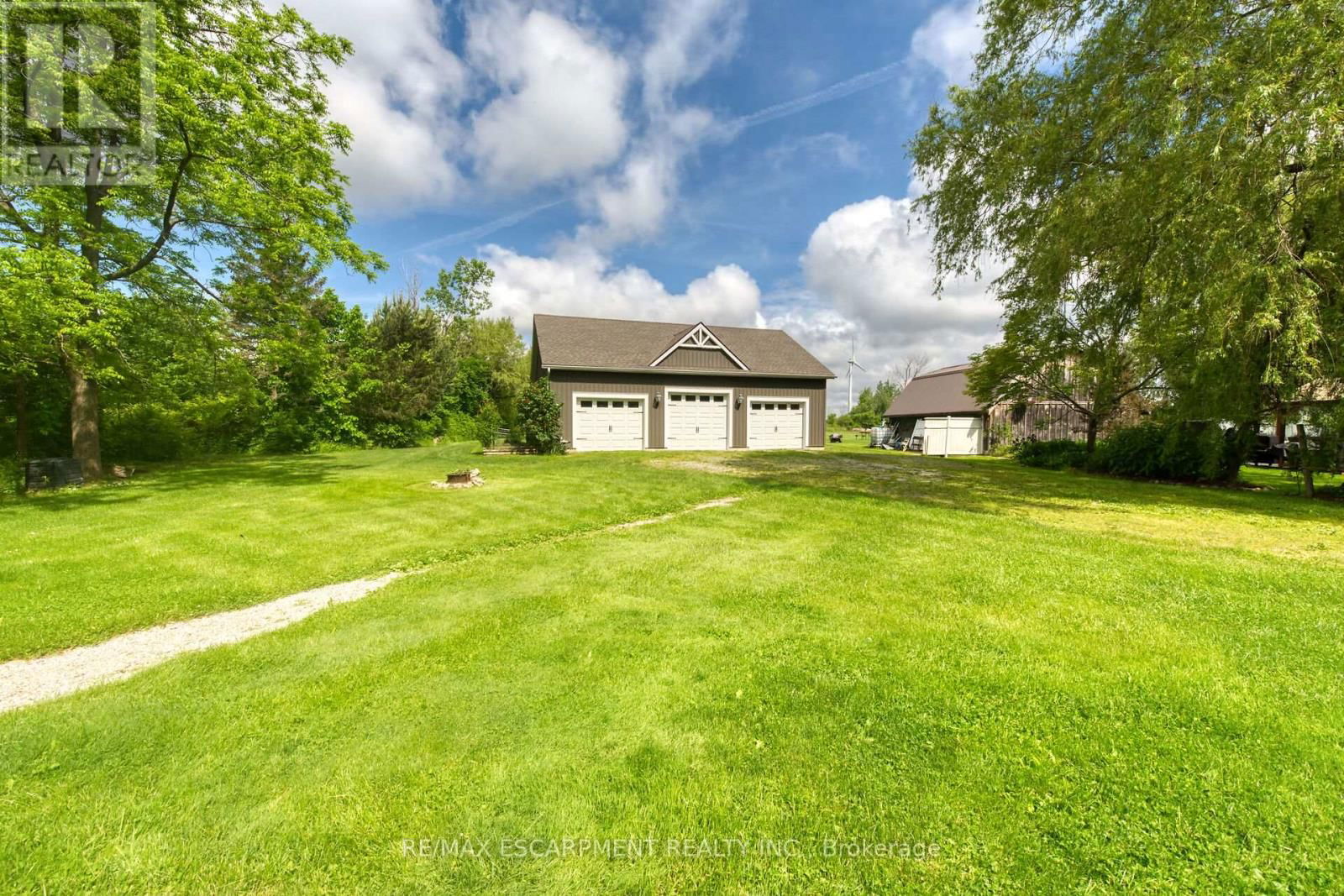 2593 NORTH SHORE DRIVE Image 34