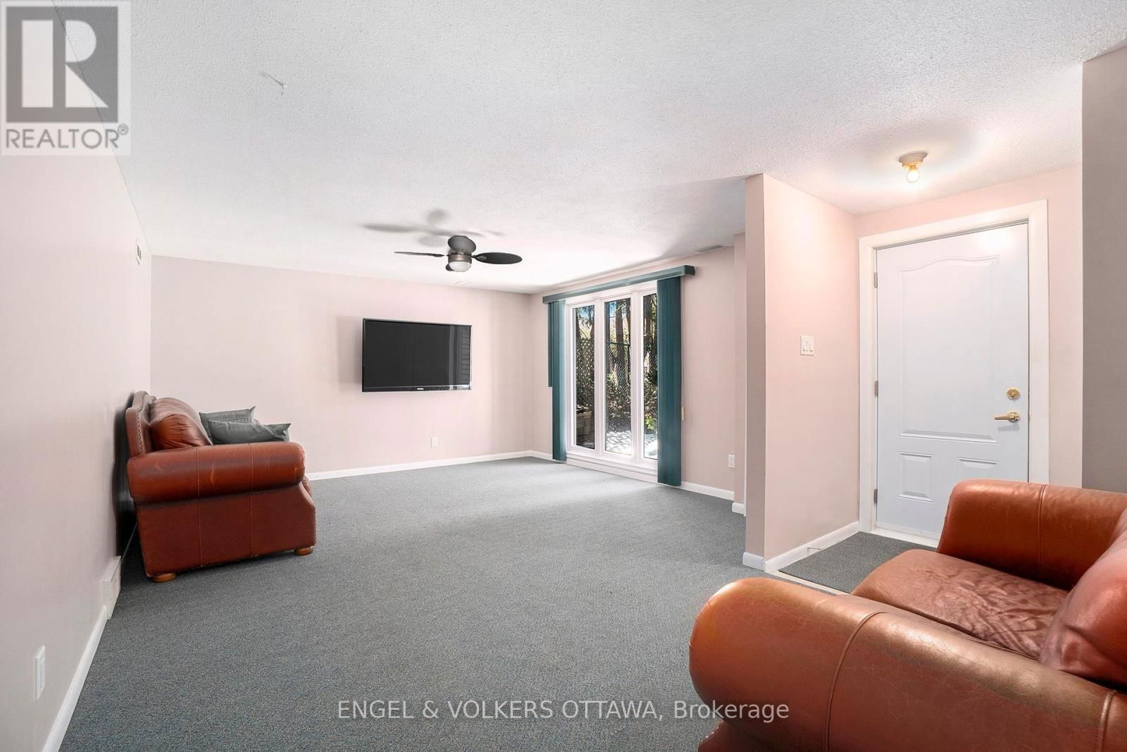 1266 ALLOWAY CRESCENT Image 14
