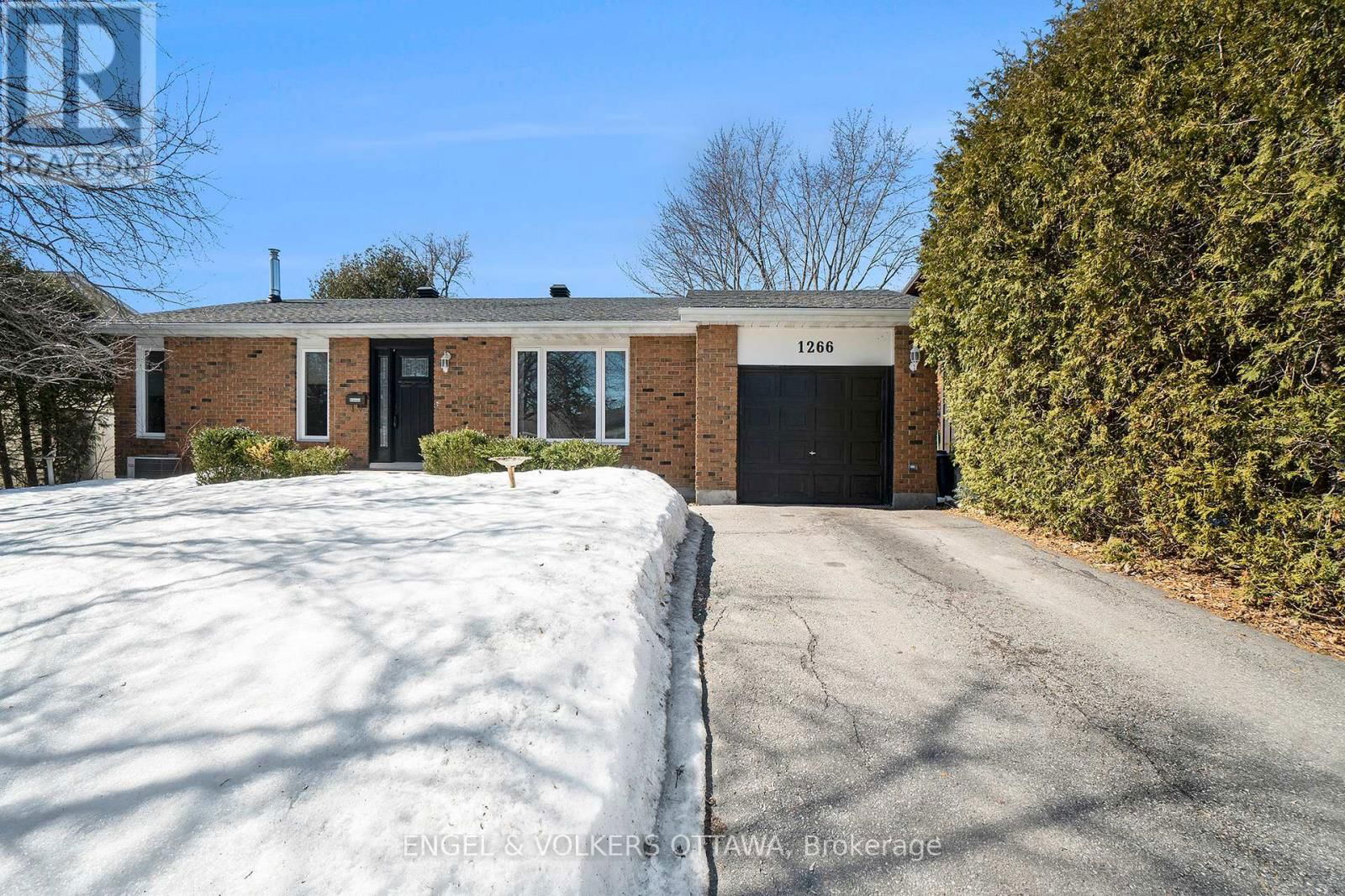 1266 ALLOWAY CRESCENT Image 2