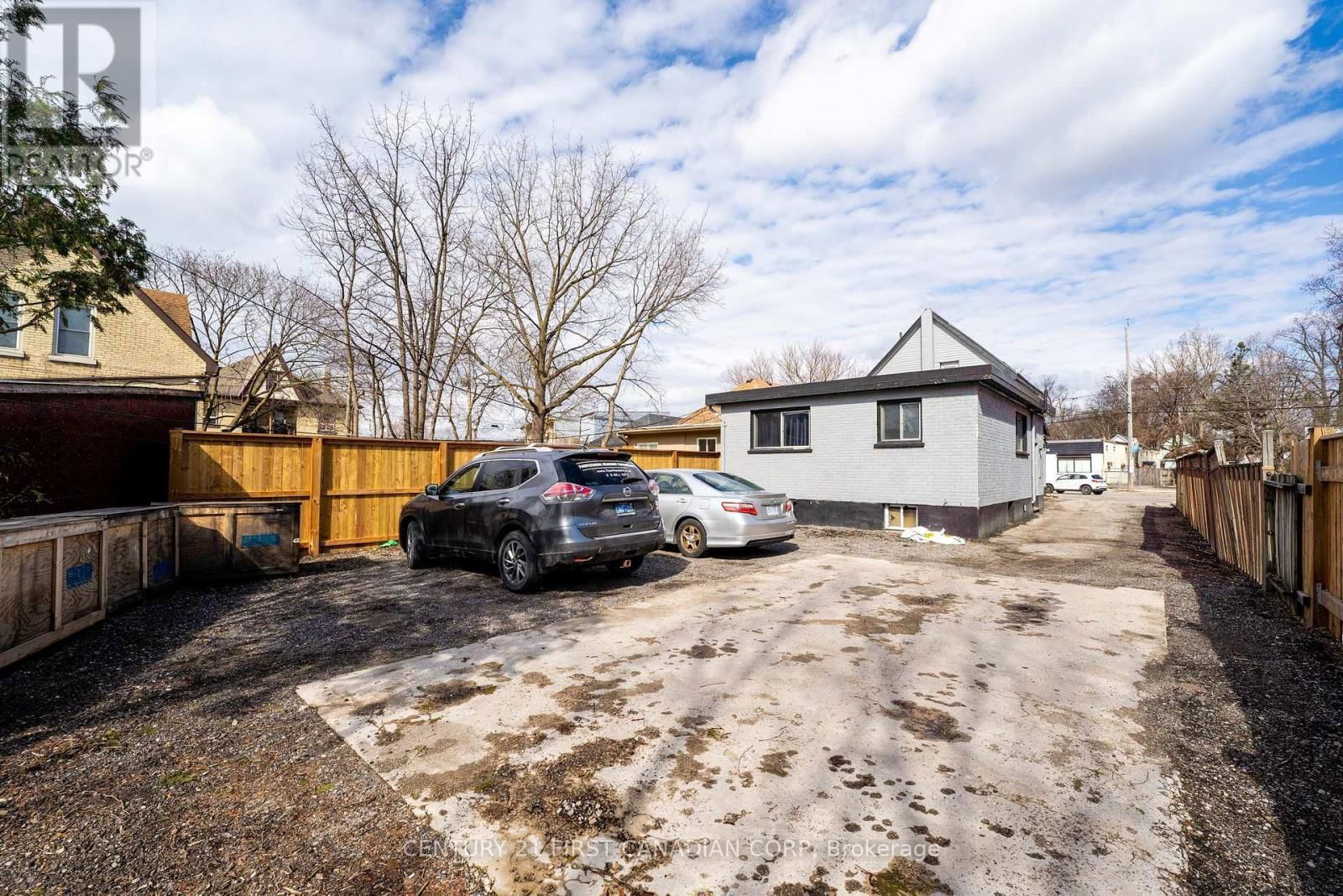 451 HAMILTON ROAD Image 4