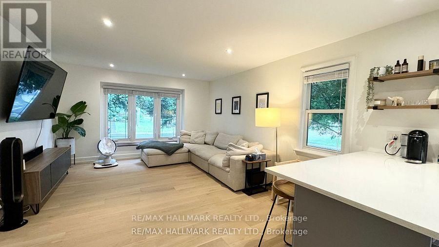 121 WEST 23RD STREET Image 5