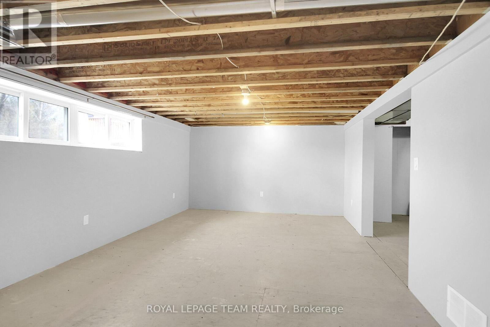 12473 SHANNETTE ROAD Image 35