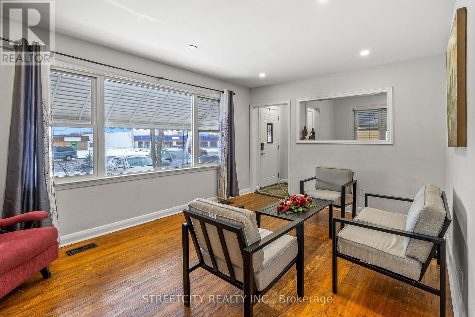 537 CLARKE ROAD Image 5