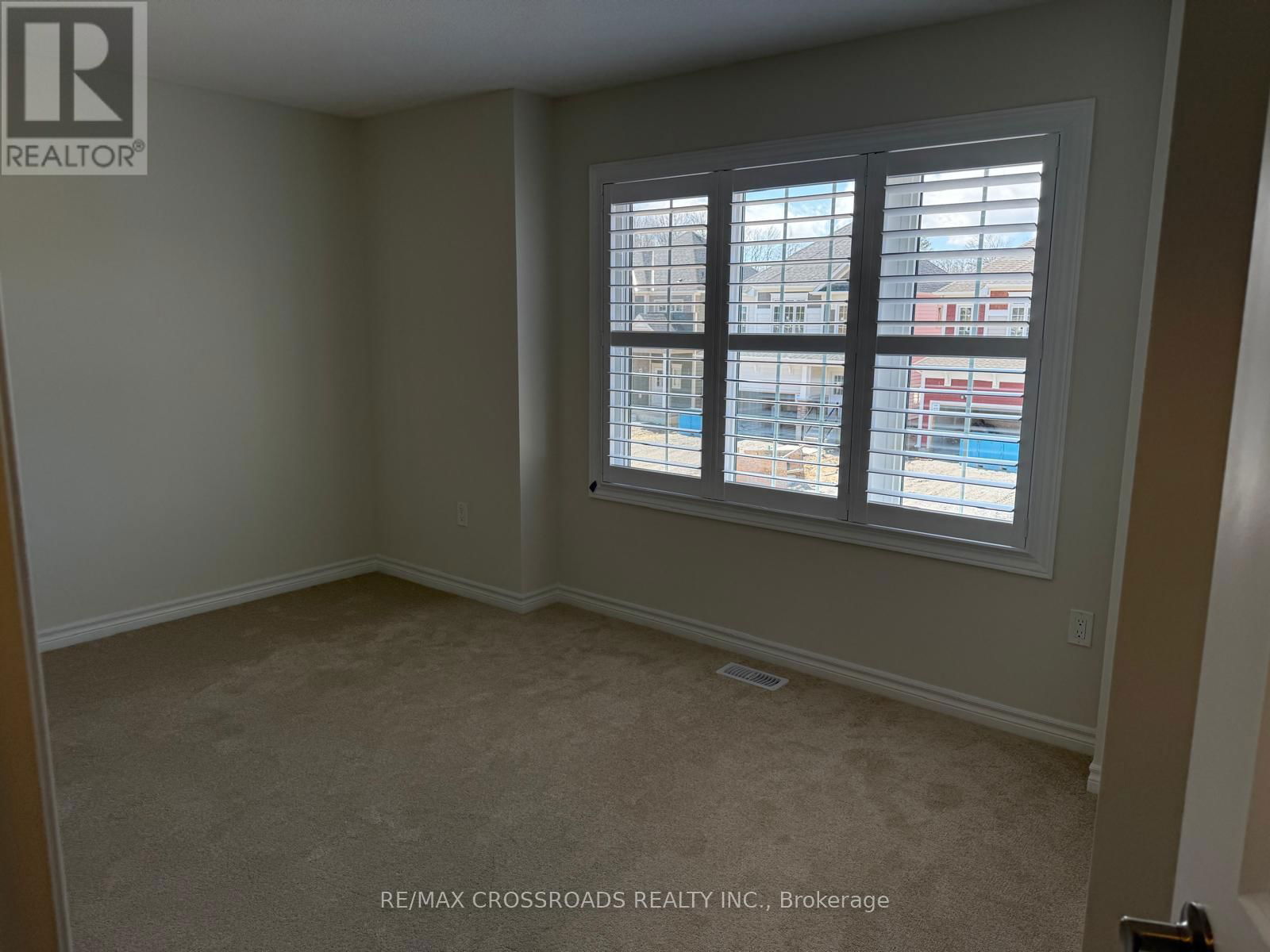 295 MCEACHERN LANE Image 12