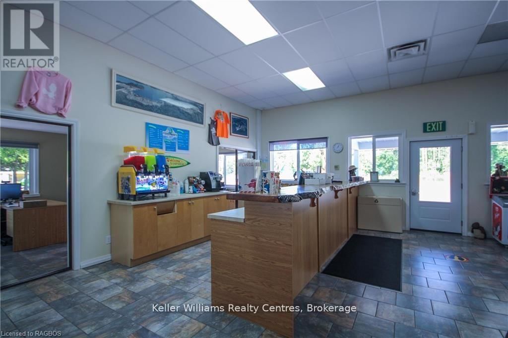 P27 - 13 SOUTHLINE AVENUE Image 31