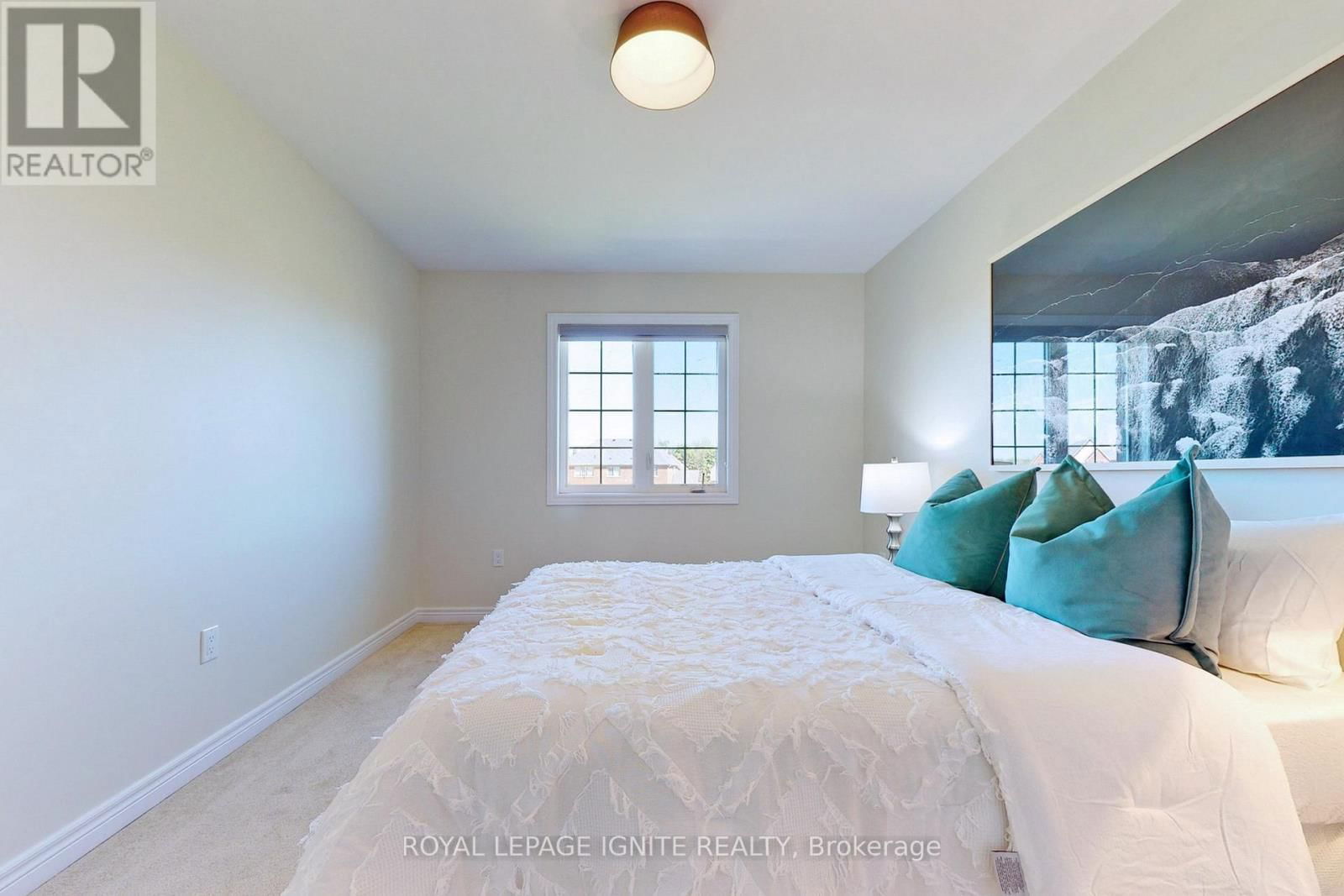 20 MONARCH ROAD Image 33