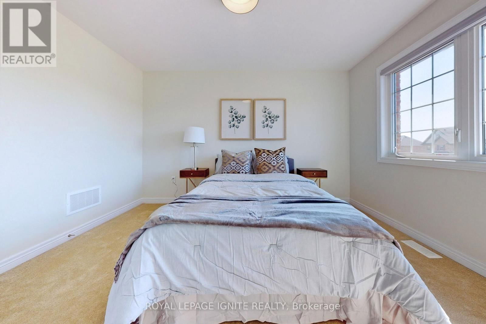 20 MONARCH ROAD Image 36