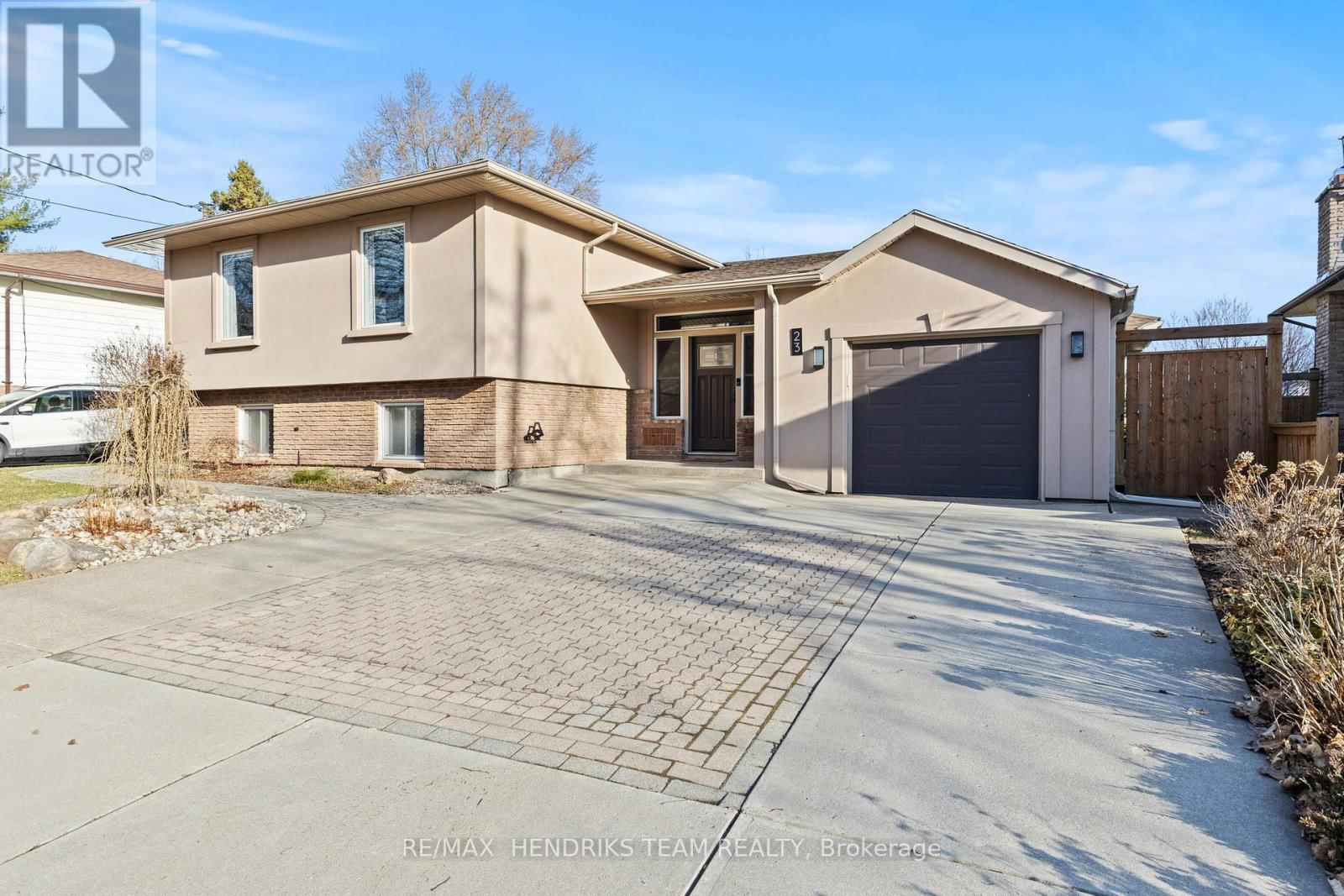 23 HURRICANE ROAD Image 1