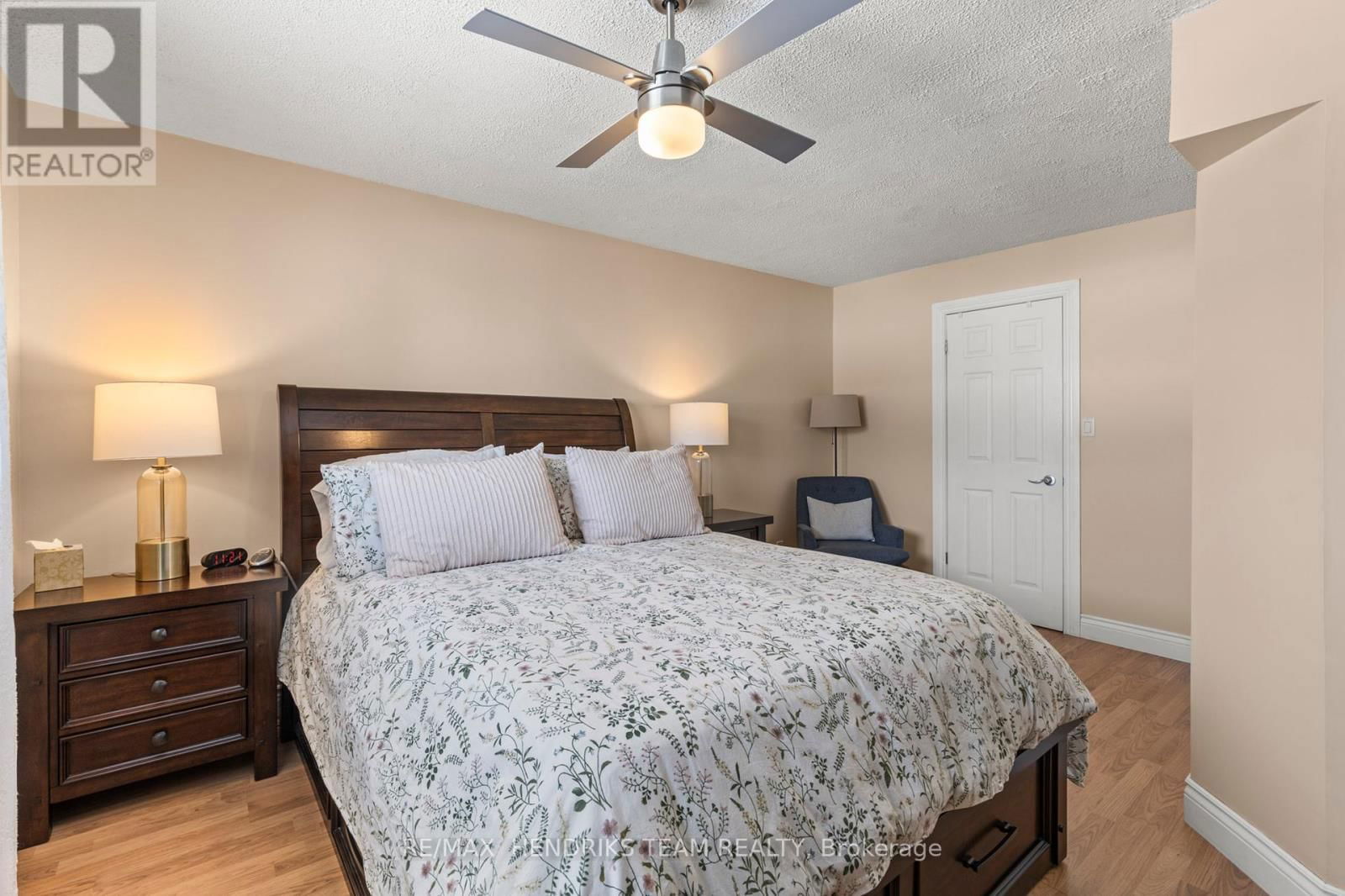 23 HURRICANE ROAD Image 19